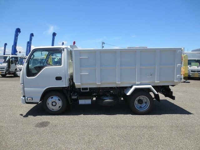 Isuzu elf Small Soil dump 2RG-NJR88AN(8577) 8枚目