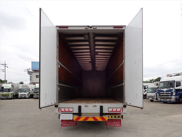 いすゞ ギガ 大型 アルミウィング 2PG-CYJ77C(95097) 7枚目
