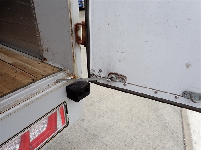 いすゞ ギガ 大型 アルミウィング 2PG-CYJ77C(95097) 8枚目