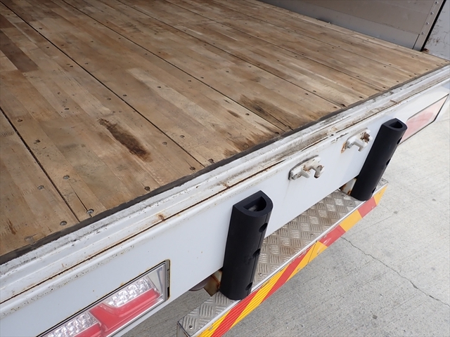 いすゞ ギガ 大型 アルミウィング 2PG-CYJ77C(95097) 11枚目