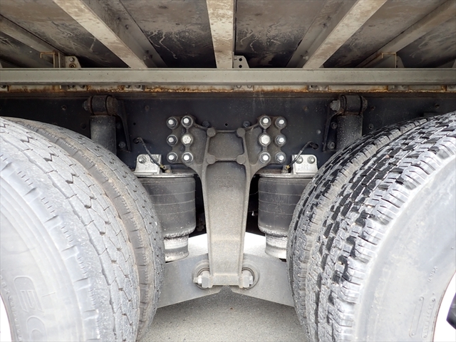 いすゞ ギガ 大型 アルミウィング 2PG-CYJ77C(95097) 16枚目