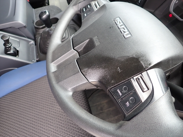 いすゞ ギガ 大型 アルミウィング 2PG-CYJ77C(95097) 31枚目