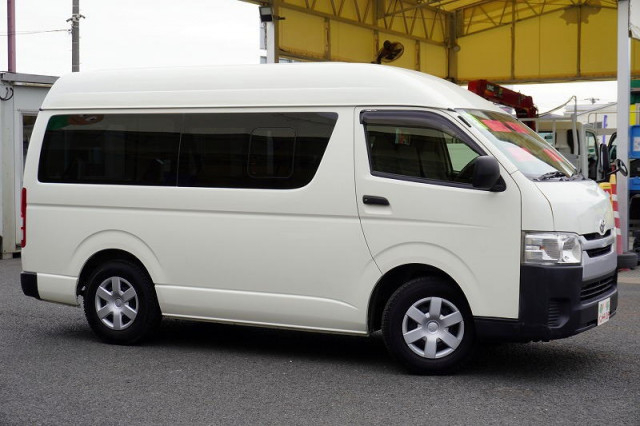 トヨタ ハイエース 小型 ライトバン CBF-TRH200K(95157) 6枚目