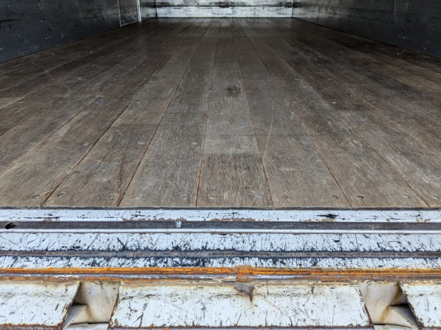 いすゞ フォワード 中型 アルミバン 2PG-FRR90S2(95155) 17枚目