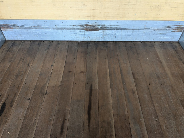 いすゞ フォワード 中型 アルミバン 2PG-FRR90S2(95155) 19枚目