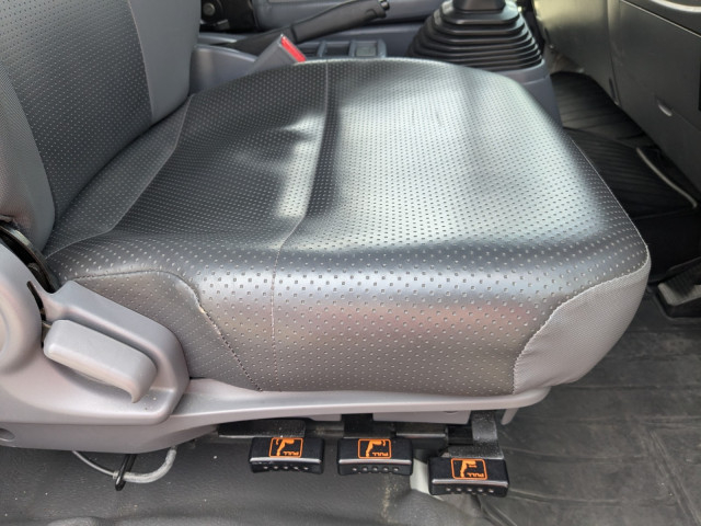 いすゞ フォワード 中型 アルミバン 2PG-FRR90S2(95155) 35枚目