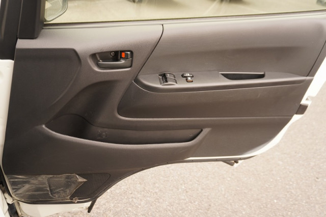 トヨタ ハイエース 小型 ライトバン CBF-TRH200K(95157) 35枚目