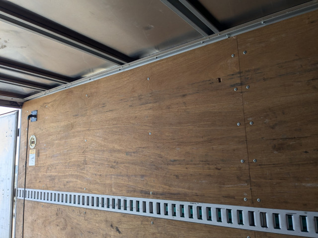 いすゞ フォワード 中型 アルミバン 2PG-FRR90S2(95155) 50枚目