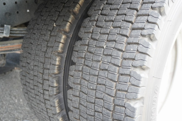 三菱ふそう キャンター 小型 アルミバン 2PG-FEB80(95158) 10枚目