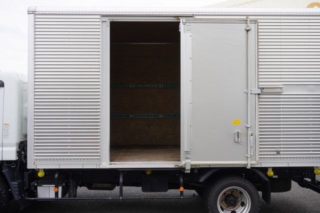 三菱ふそう キャンター 小型 アルミバン 2PG-FEB80(95158) 17枚目