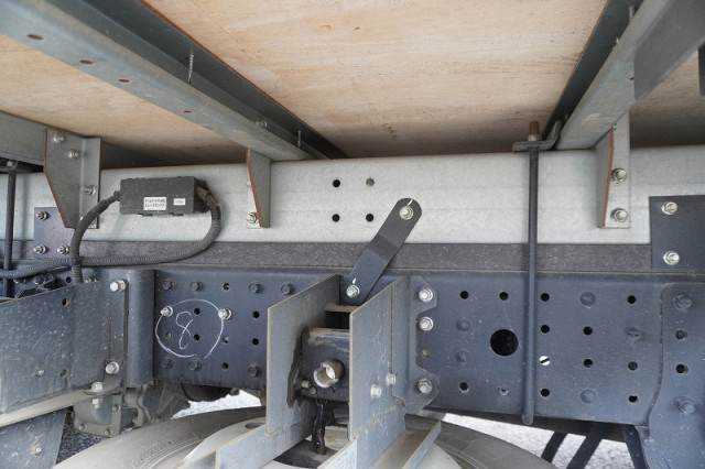 三菱ふそう キャンター 小型 アルミバン 2RG-FBA20(95160) 13枚目