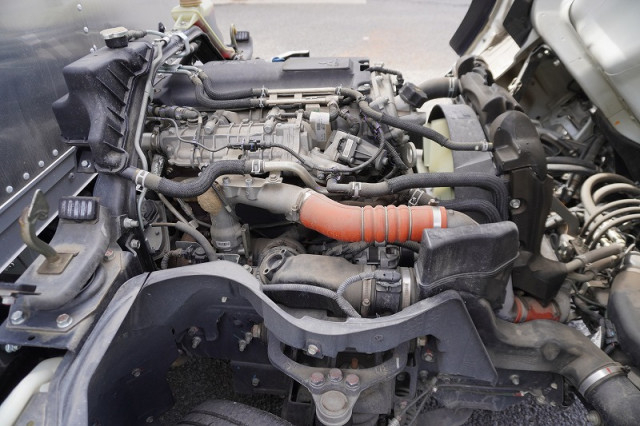 三菱ふそう キャンター 小型 アルミバン 2RG-FBA20(95160) 15枚目