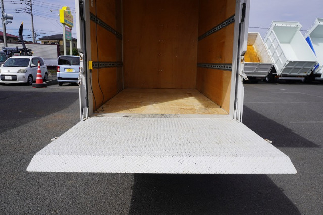 三菱ふそう キャンター 小型 アルミバン 2RG-FBA20(95160) 26枚目