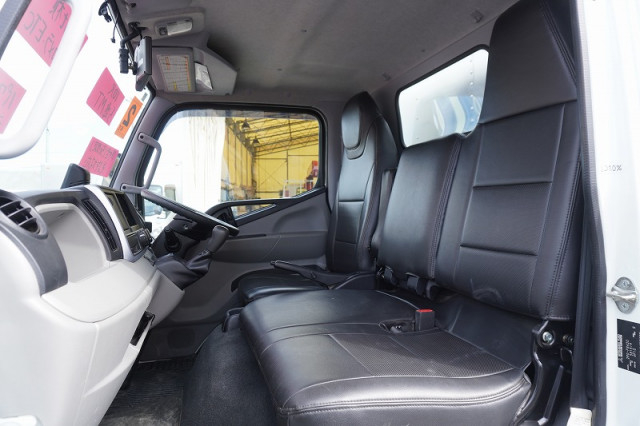 三菱ふそう キャンター 小型 アルミバン 2RG-FBA20(95160) 41枚目