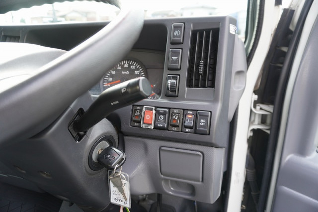 いすゞ エルフ 小型 アルミバン TRG-NJR85AN(95162) 33枚目