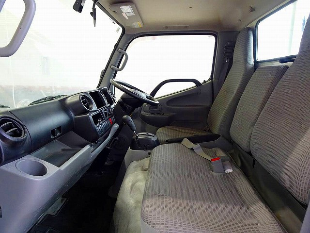 トヨタ ダイナ 小型 平ボディ LDF-KDY281(95165) 8枚目