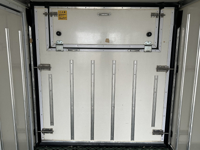 いすゞ エルフ 小型 冷凍冷蔵バン TPG-NMS85AN(95164) 23枚目