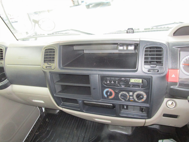 日産自動車 アトラス 小型 平ボディ CBF-SQ2F24(95169) 26枚目