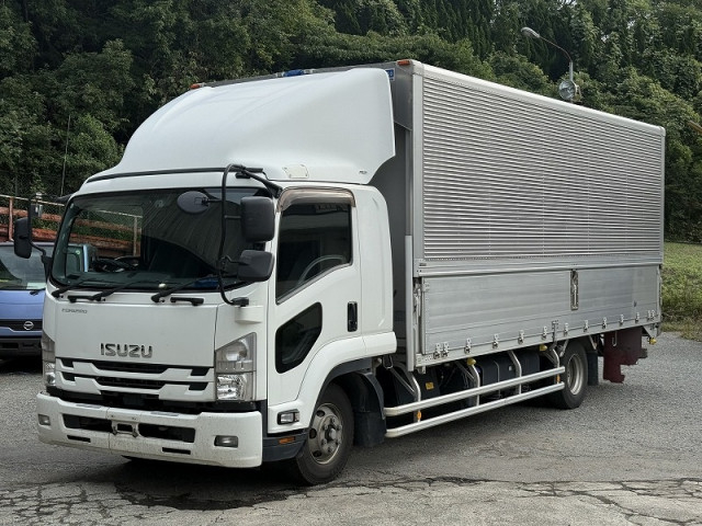 いすゞ フォワード 中型 アルミウィング 2RG-FRR90T2(95176) 1枚目