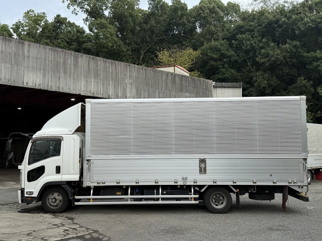 いすゞ フォワード 中型 アルミウィング 2RG-FRR90T2(95176) 8枚目