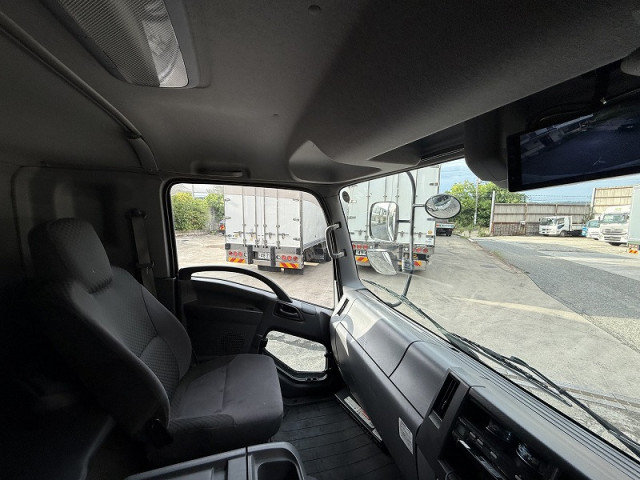 いすゞ フォワード 中型 アルミウィング 2RG-FRR90T2(95176) 22枚目