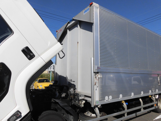 いすゞ フォワード 中型 アルミウィング 2RG-FRR90T2(95178) 8枚目
