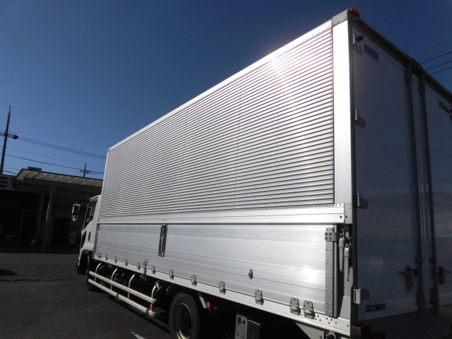 いすゞ フォワード 中型 アルミウィング 2RG-FRR90T2(95178) 9枚目