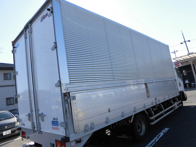 いすゞ フォワード 中型 アルミウィング 2RG-FRR90T2(95178) 10枚目