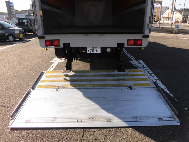 いすゞ フォワード 中型 アルミウィング 2RG-FRR90T2(95178) 17枚目