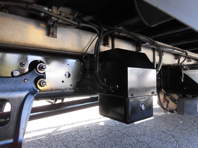 いすゞ フォワード 中型 アルミウィング 2RG-FRR90T2(95178) 24枚目