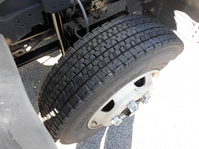 いすゞ フォワード 中型 アルミウィング 2RG-FRR90T2(95178) 26枚目