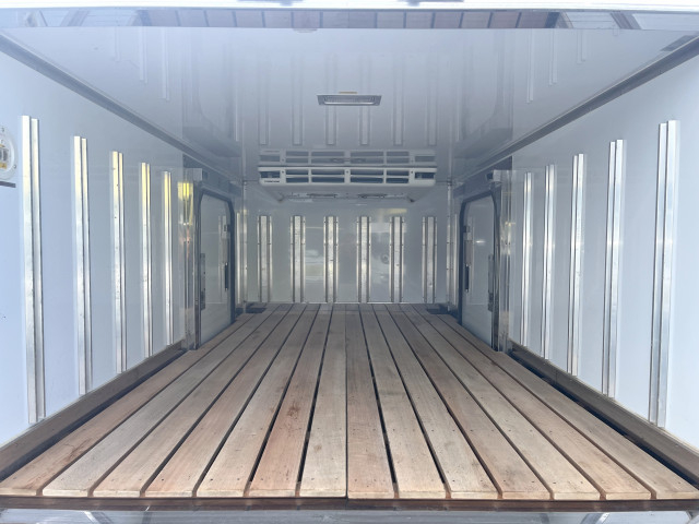 三菱ふそう キャンター 小型 冷凍冷蔵バン TPG-FBA20(95179) 9枚目