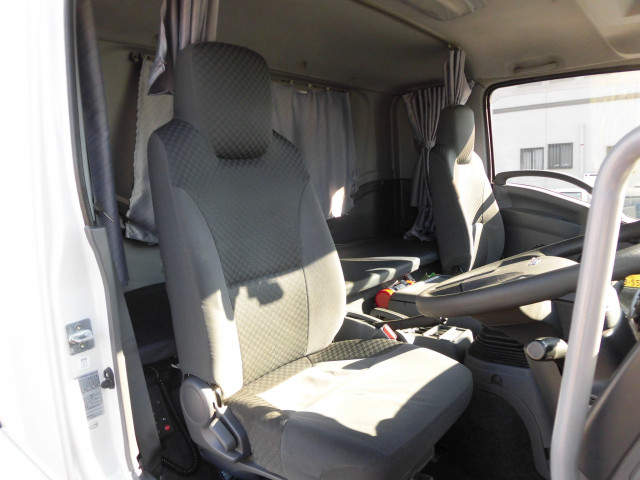 いすゞ フォワード 中型 アルミウィング 2RG-FRR90T2(95178) 29枚目