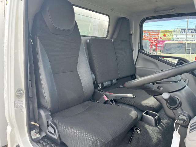 三菱ふそう キャンター 小型 冷凍冷蔵バン TPG-FBA20(95179) 20枚目