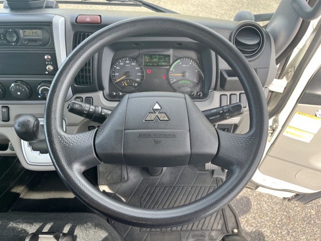 三菱ふそう キャンター 小型 冷凍冷蔵バン TPG-FBA20(95179) 22枚目