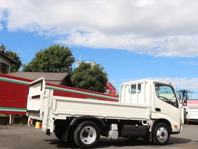 日野 デュトロ 小型 平ボディ TKG-XZU675M(95181) 5枚目