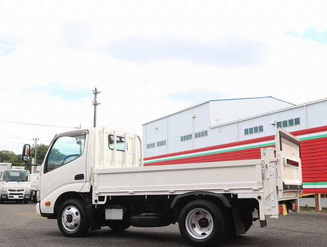 日野 デュトロ 小型 平ボディ TKG-XZU675M(95181) 7枚目