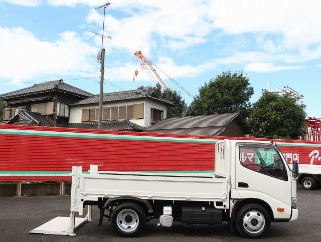日野 デュトロ 小型 平ボディ TKG-XZU675M(95181) 13枚目