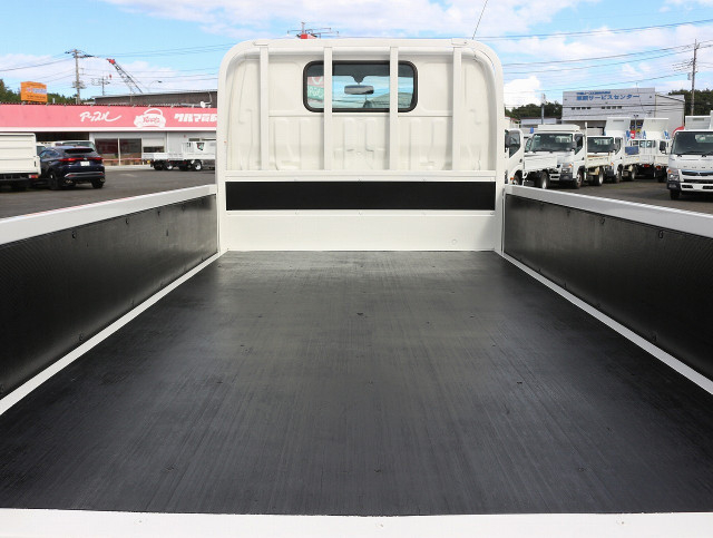 日野 デュトロ 小型 平ボディ TKG-XZU675M(95181) 16枚目