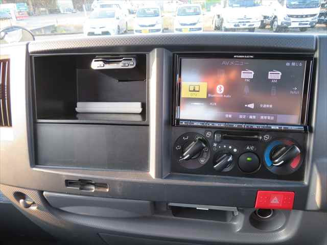 いすゞ エルフ 小型 平ボディ TRG-NJS85A(95182) 34枚目