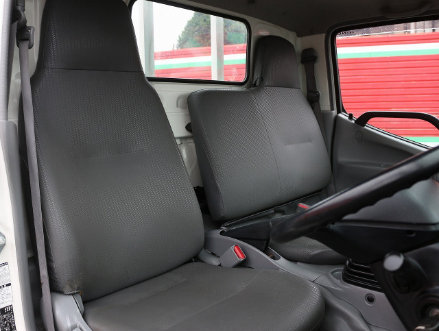 日野 デュトロ 小型 平ボディ TKG-XZU675M(95181) 38枚目