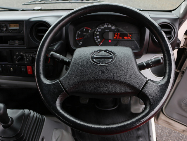 日野 デュトロ 小型 平ボディ TKG-XZU675M(95181) 40枚目