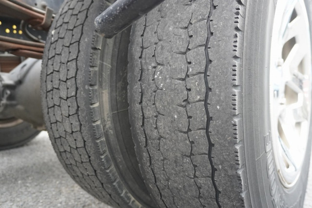 三菱ふそう ファイター 中型 コンテナ専用車 2KG-FK71F(95183) 10枚目