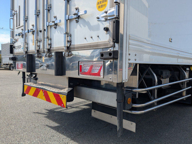 日野 プロフィア 大型 冷凍冷蔵バン 2DG-FW1AHG(95184) 7枚目