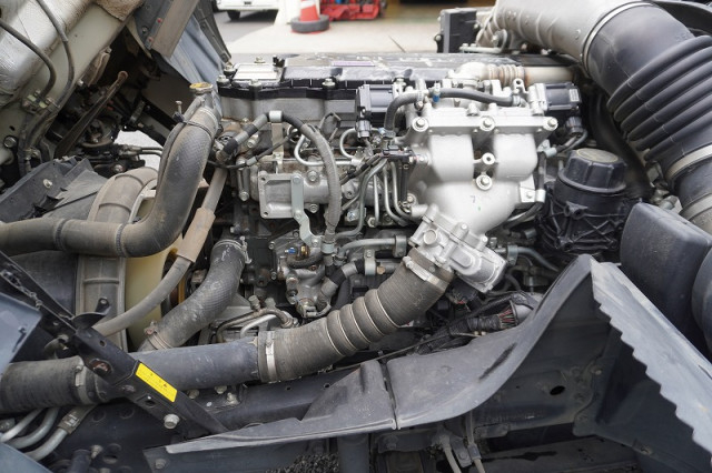 三菱ふそう ファイター 中型 コンテナ専用車 2KG-FK71F(95183) 14枚目