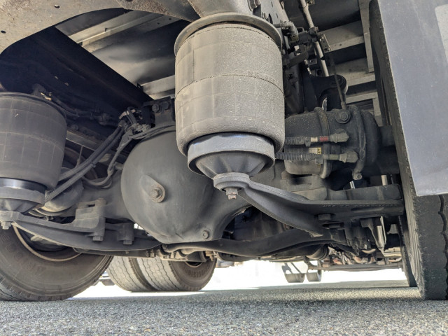 日野 プロフィア 大型 冷凍冷蔵バン 2DG-FW1AHG(95184) 18枚目