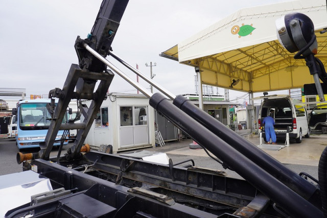 三菱ふそう ファイター 中型 コンテナ専用車 2KG-FK71F(95183) 22枚目