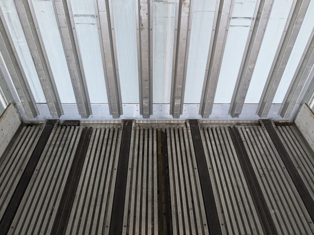 日野 プロフィア 大型 冷凍冷蔵バン 2DG-FW1AHG(95184) 25枚目