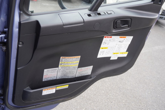 三菱ふそう ファイター 中型 コンテナ専用車 2KG-FK71F(95183) 31枚目