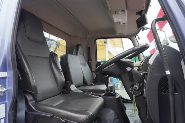 三菱ふそう ファイター 中型 コンテナ専用車 2KG-FK71F(95183) 32枚目